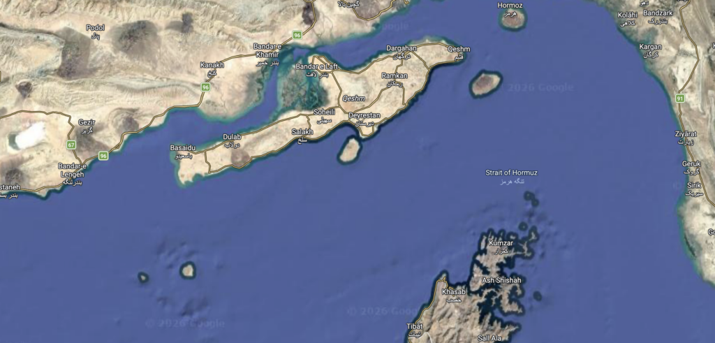 Strait of Hormuz: होर्मुज़ बंद, दुनिया थमी: ईरान ने फिर खींचा सबसे बड़ा ‘ऊर्जा हथियार’ — अमेरिका ने कहा ‘बंद नहीं है’