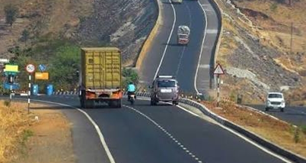 छत्तीसगढ़ में कचरे से बनी स्टील स्लैग सड़क छत्तीसगढ़ में कचरे से बनी स्टील स्लैग सड़क